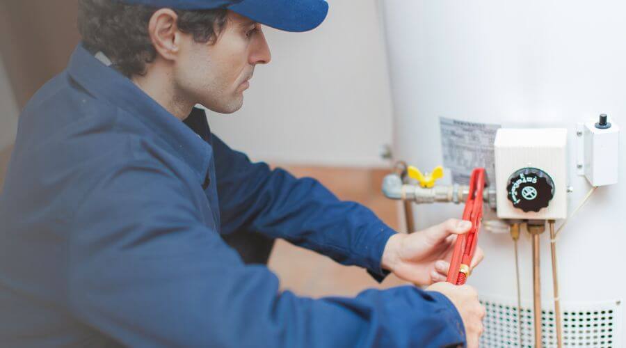 Expert burst pipe repair services in Braidwood, IL